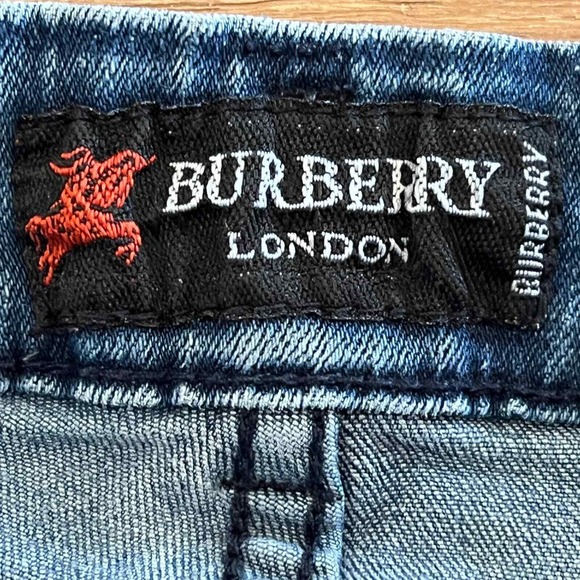 Burberry London Girls Skinny Jeans Blue Wash Size 26 Rhinestone Logo - Picture 12 of 15